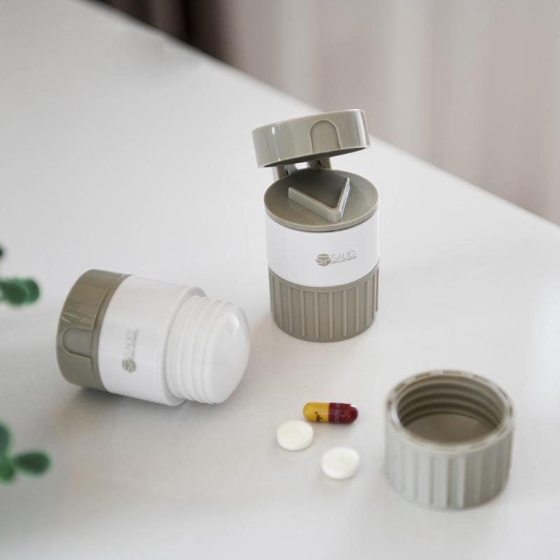 4 in 1 Portable Pill Cutter